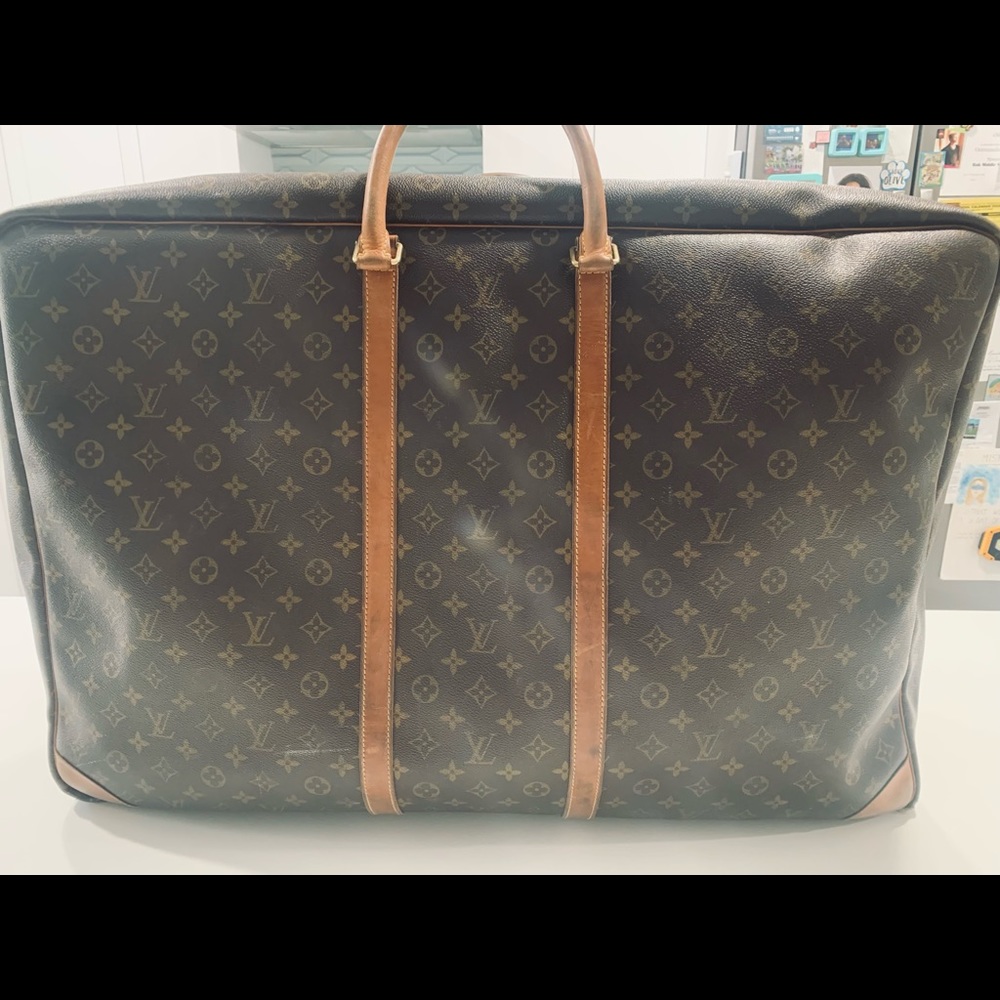 Louis Vuitton Authentic Luggage - Picture 2 of 14